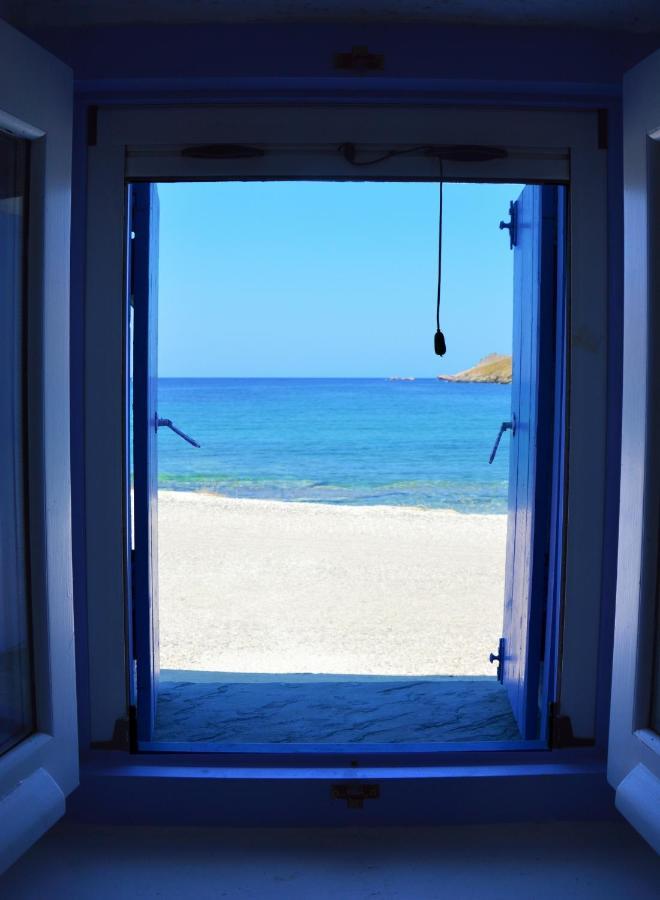 The Charming Beach House, Ideal For 4 To 5 People Ioulis Kültér fotó