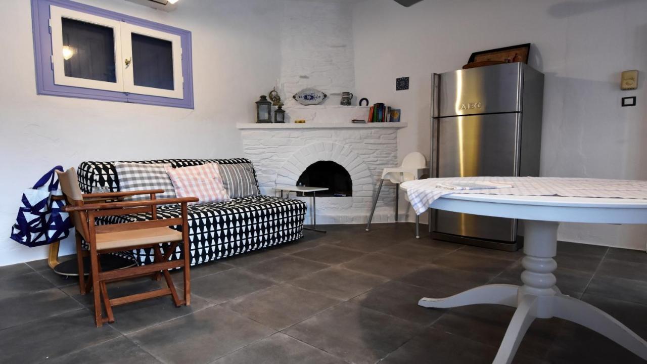 The Charming Beach House, Ideal For 4 To 5 People Ioulis Kültér fotó